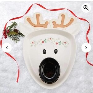 Reindeer Shaped Holiday Platter